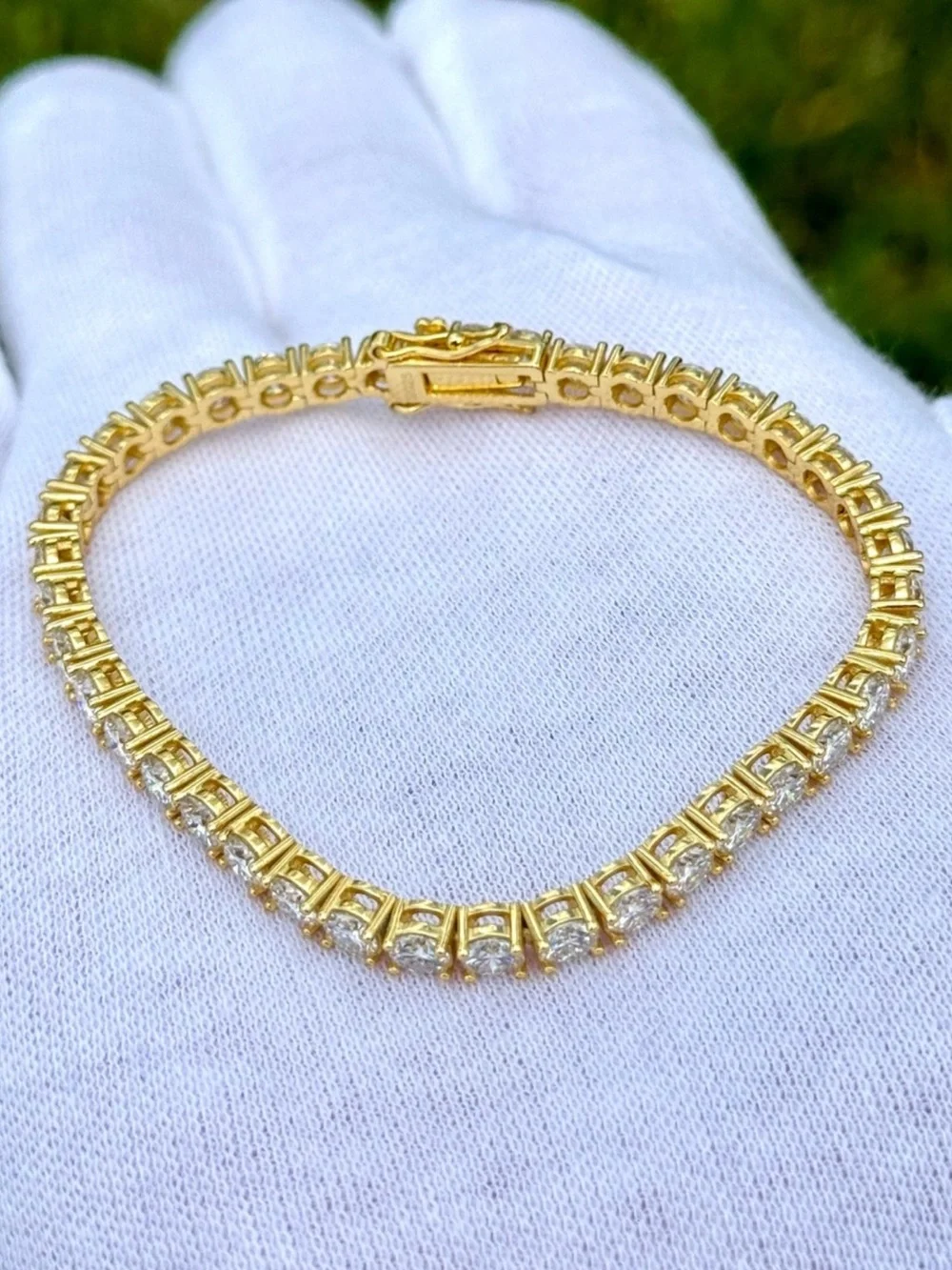 18K Gold Plated, 11.7CTW Moissanite Tennis Bracelet